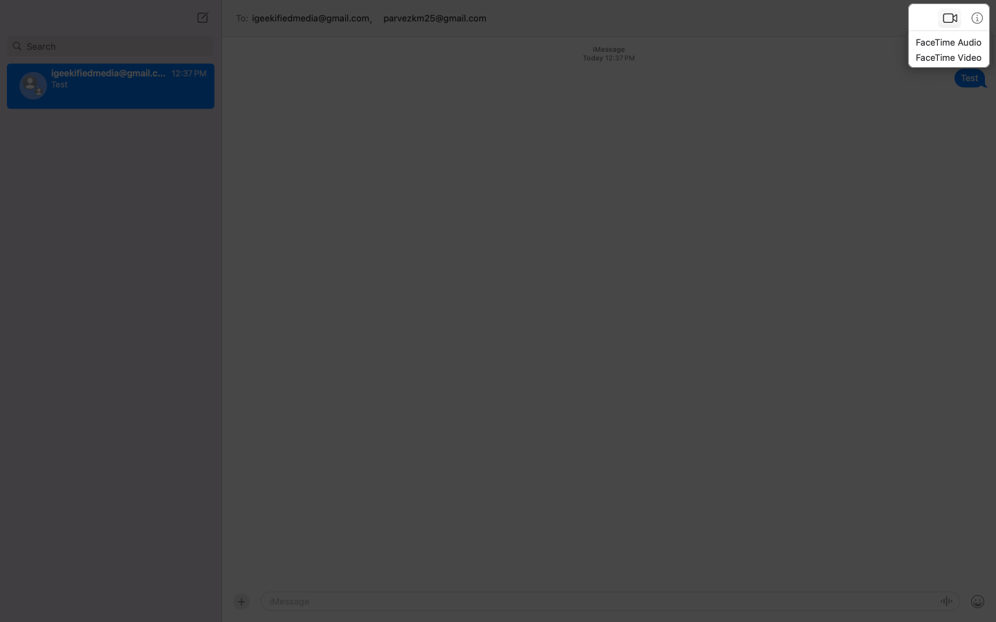 Selecting the FaceTime Video option to start a group call in the Messages app on a Mac